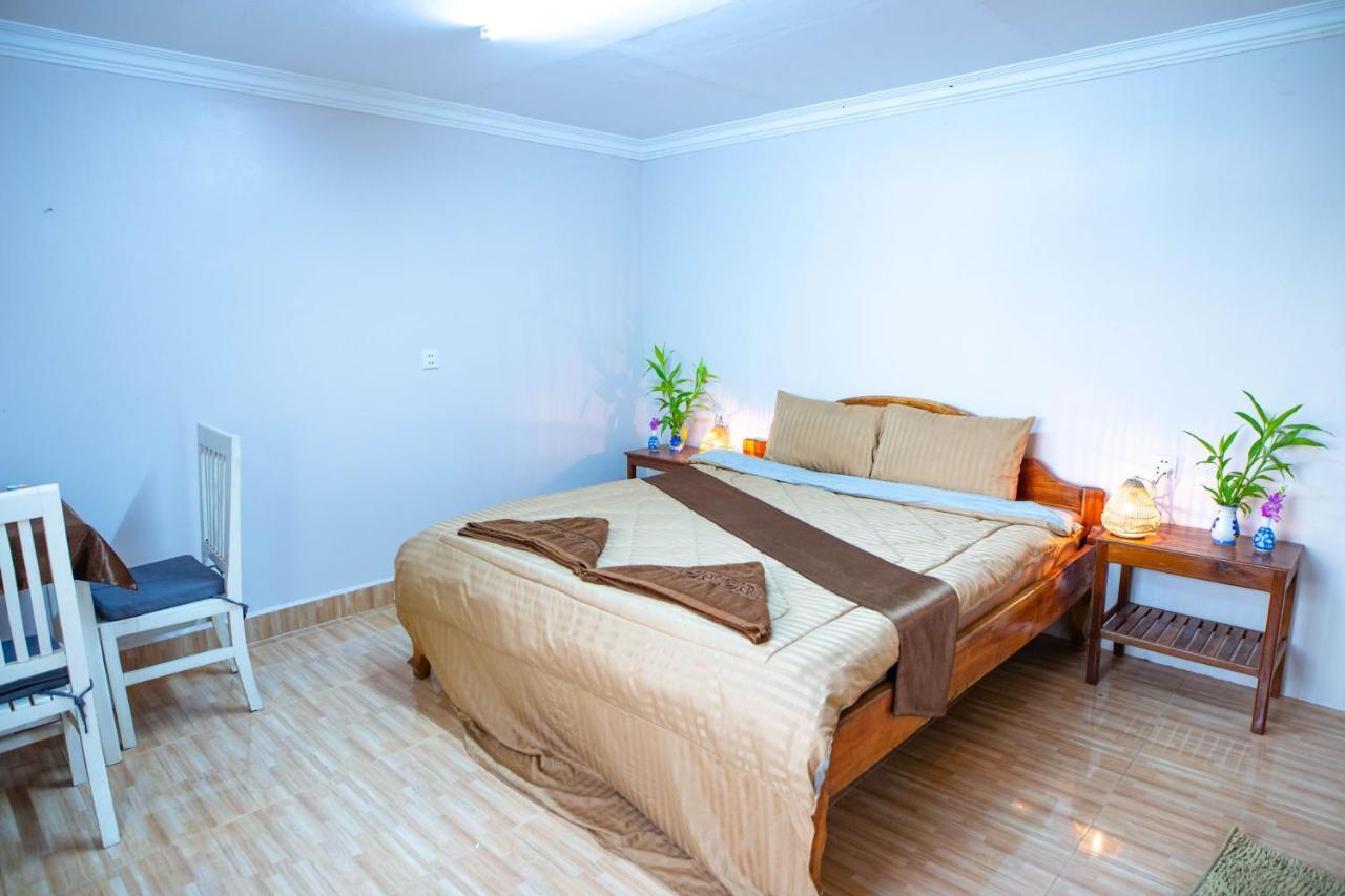 Tropical Villa Siem Reap Bagian luar foto