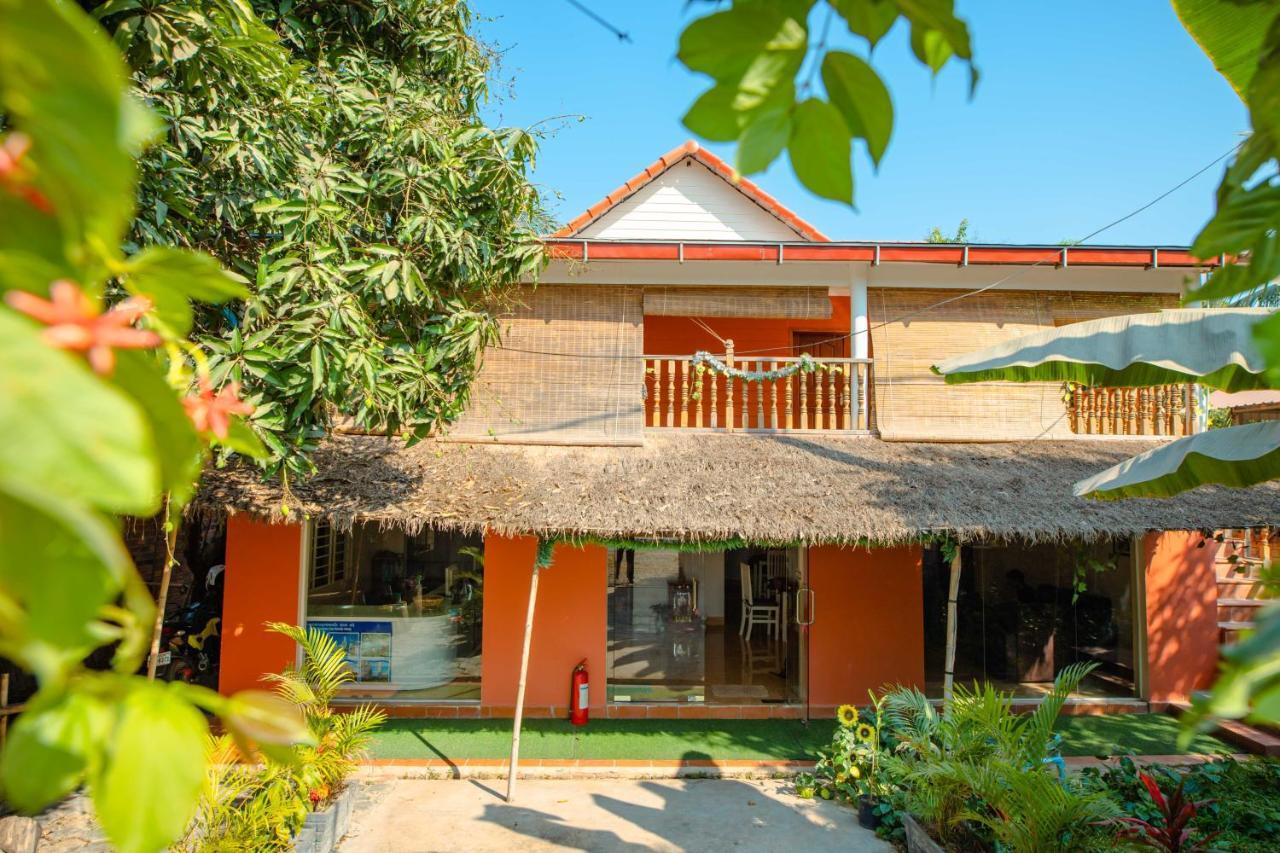 Tropical Villa Siem Reap Bagian luar foto