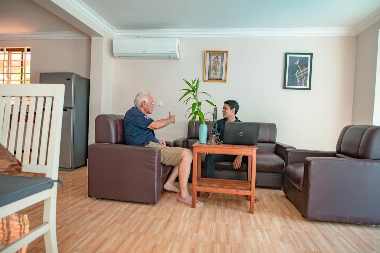 Tropical Villa Siem Reap Bagian luar foto